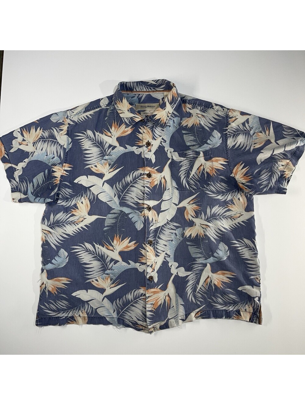 Tommy Bahama Hawaiian Shirt Large Mens Camp Silk Blue Floral Leaf Short Sleeve